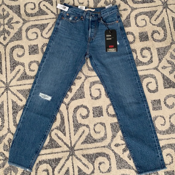 Levi's Denim - Levi’s wedgie high rise jeans